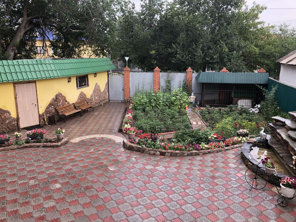 Сдам Помещения  проходимом месте 450 квадрат