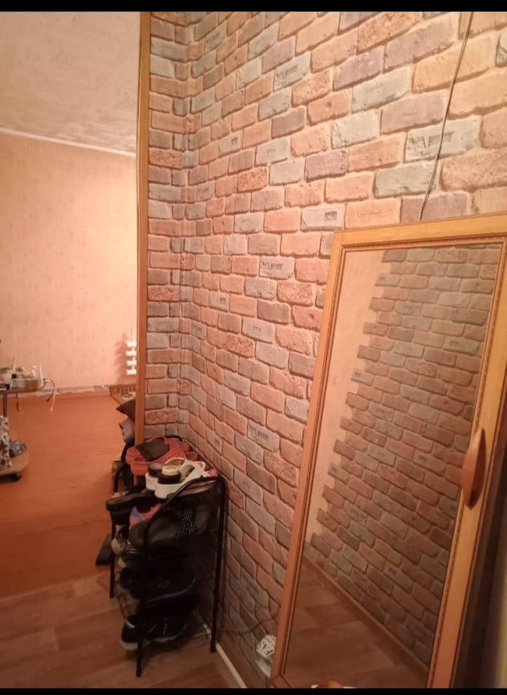 Срочно! Продам 2 комн квартиру в районе Северного
