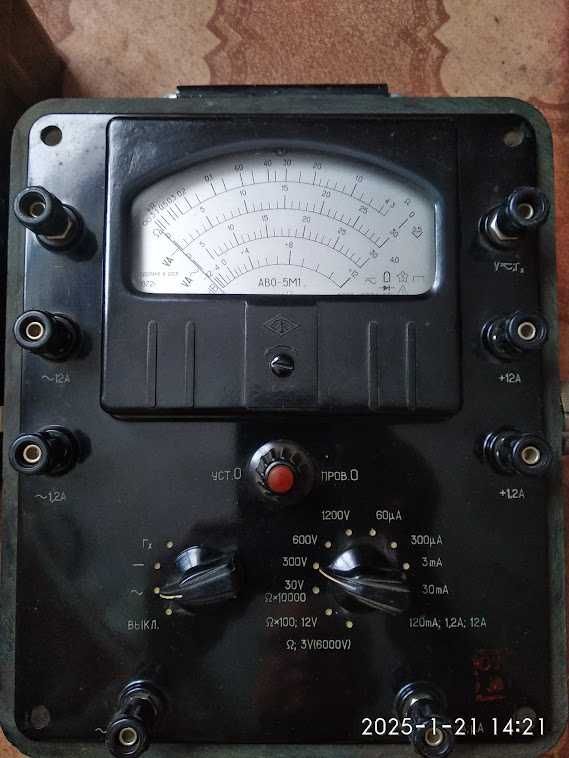 АмперВольтОмметр  АВО-5М1  сделано в СССР  1972г