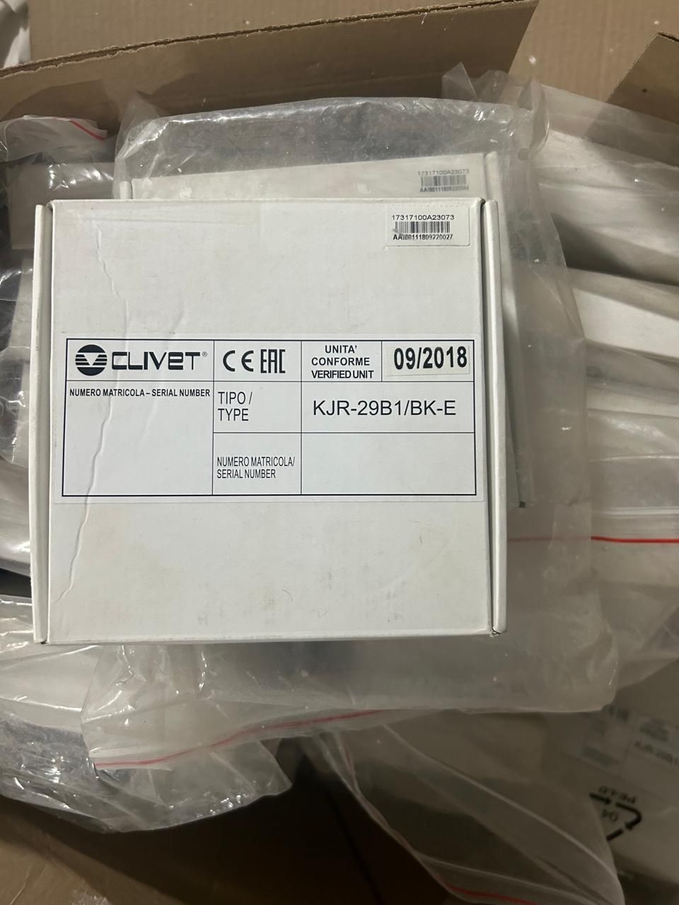 Продаются проводнын контроллеры MDV серии AHUKZ, KJR-29B1/BK-E