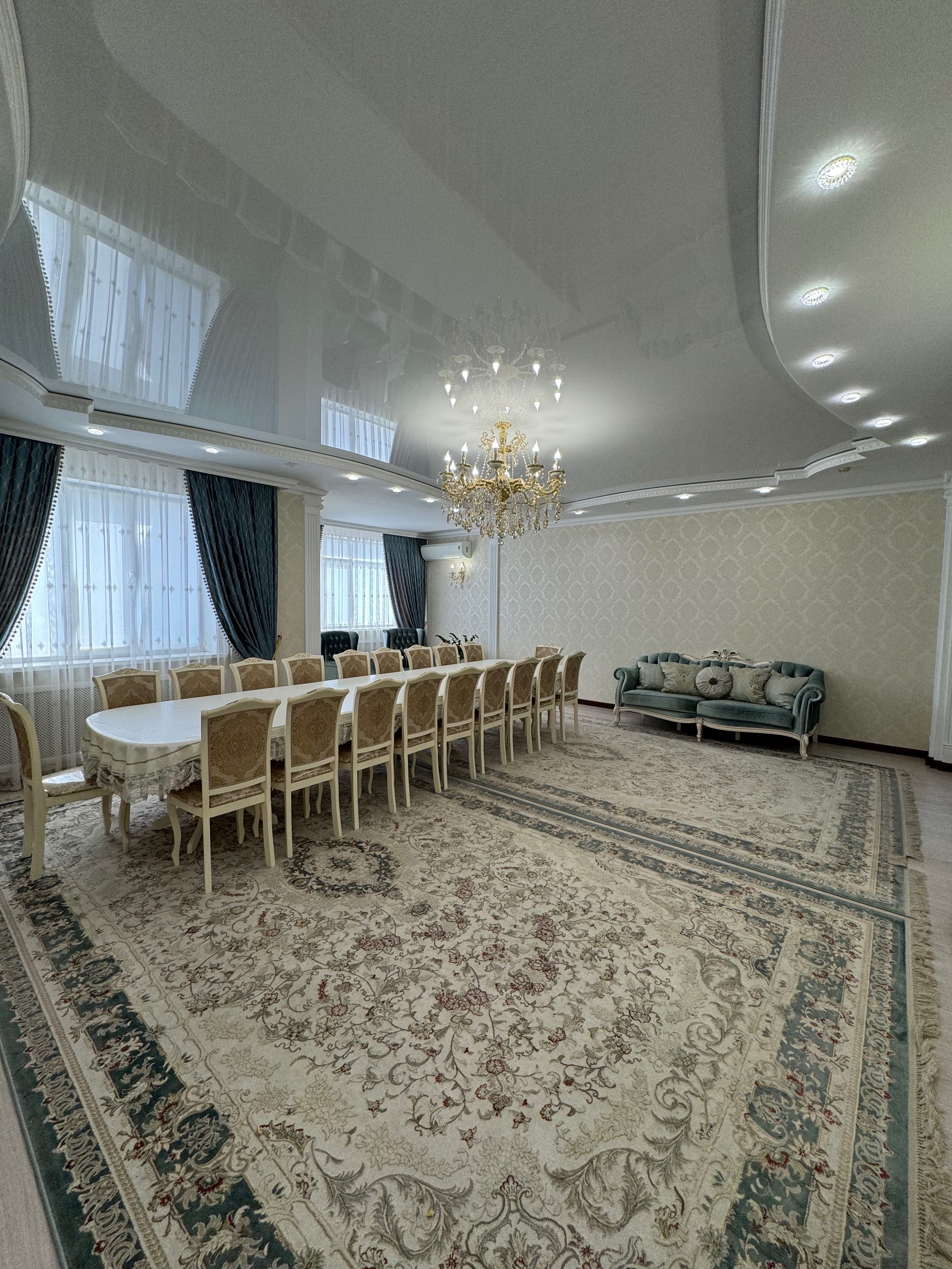 Продам 5-ти комн. квартиру по пр.Санкибай батыра 253/6