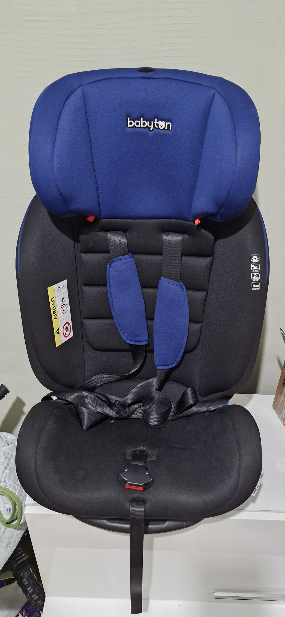 Автокресло babyton