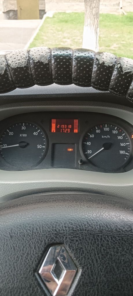 Рено мастер 2. 2006г.2.5 турбо дизель