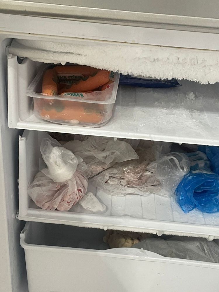 Холодильник Indesit