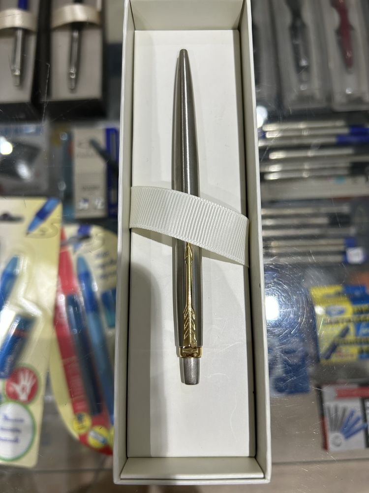Продам ручку Parker