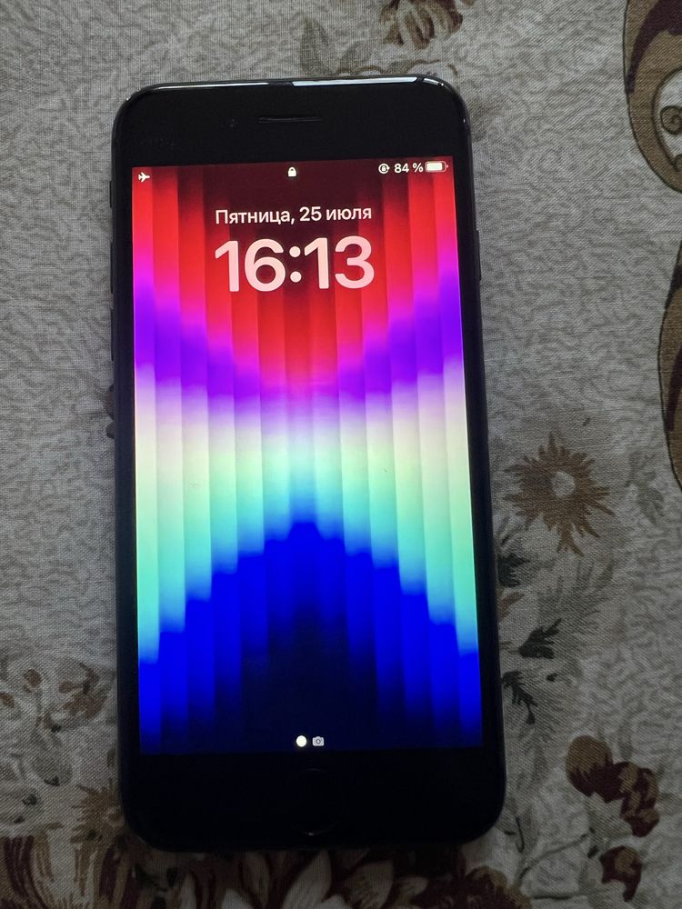 Продам iphone 8!!! В идеальном состоянии!!!