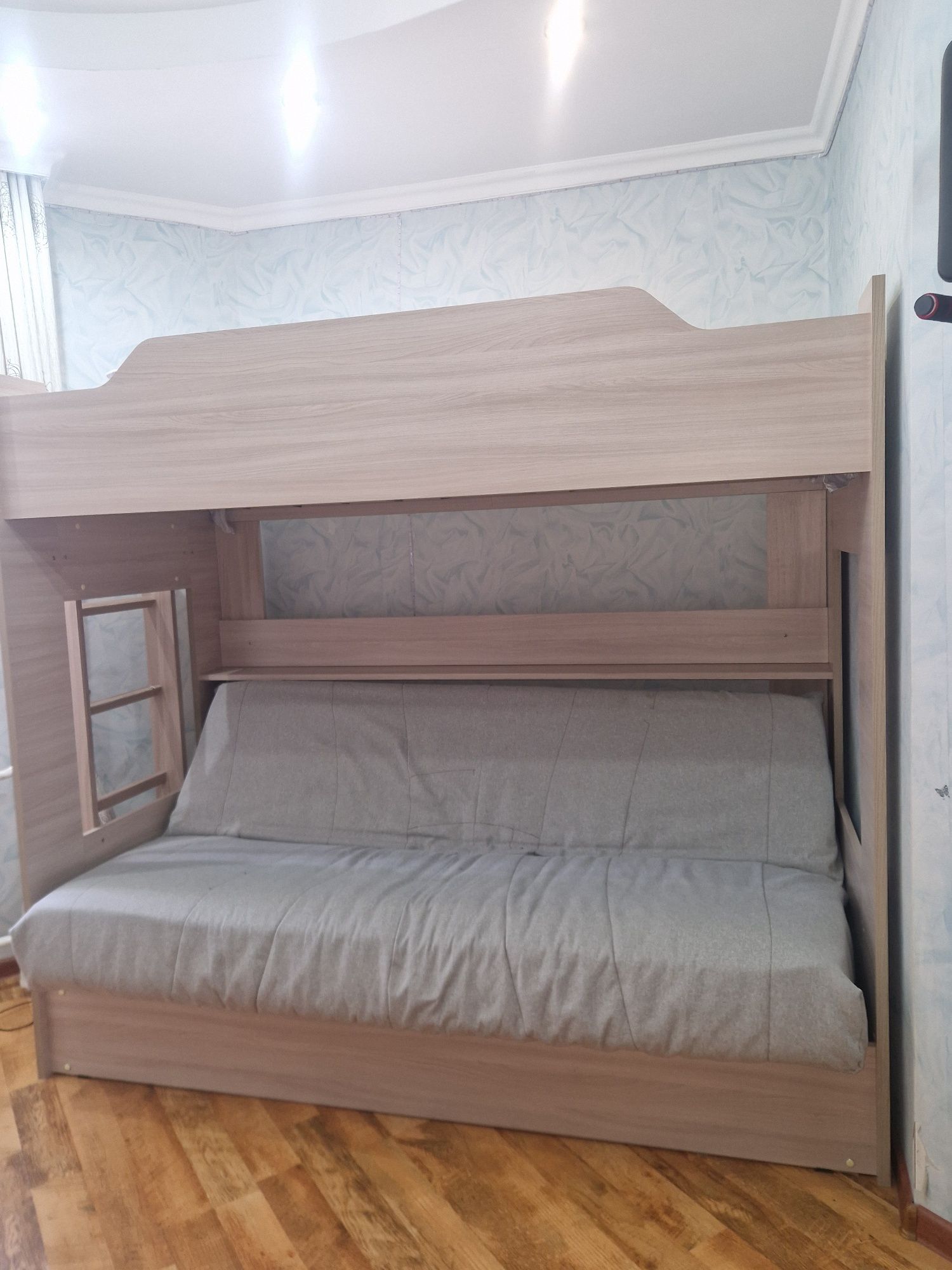 Кровать 2х ярусная