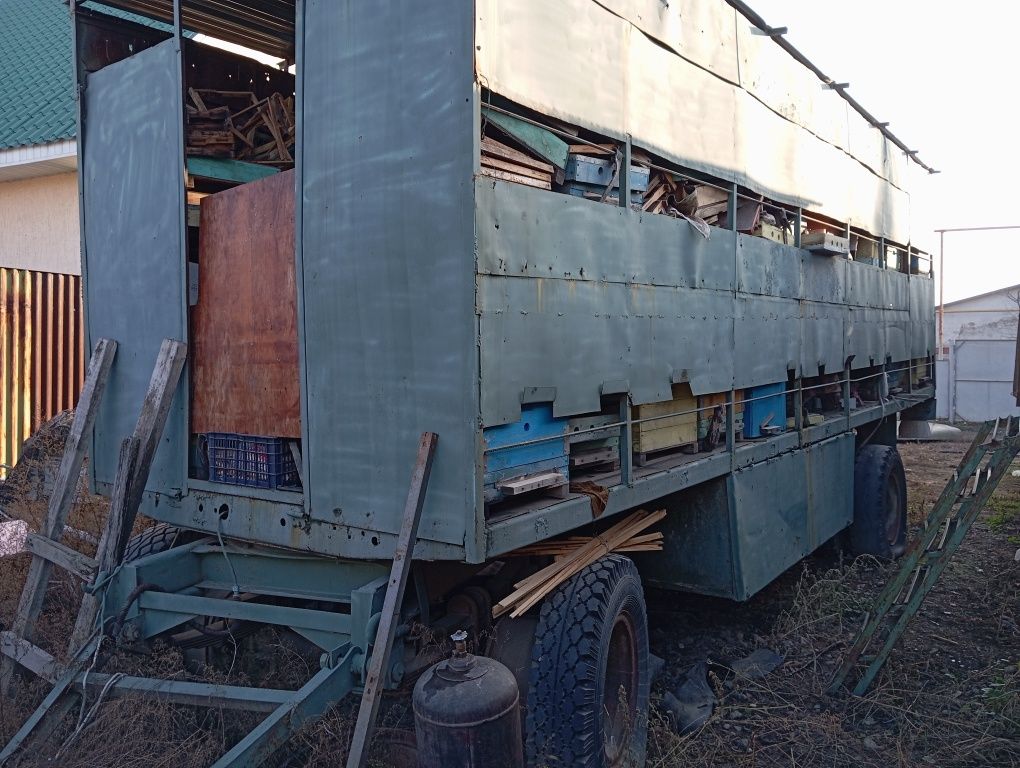Продам прицеп камазовский