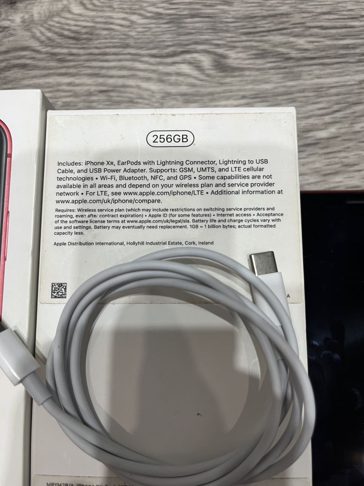 Iphone XR (256).