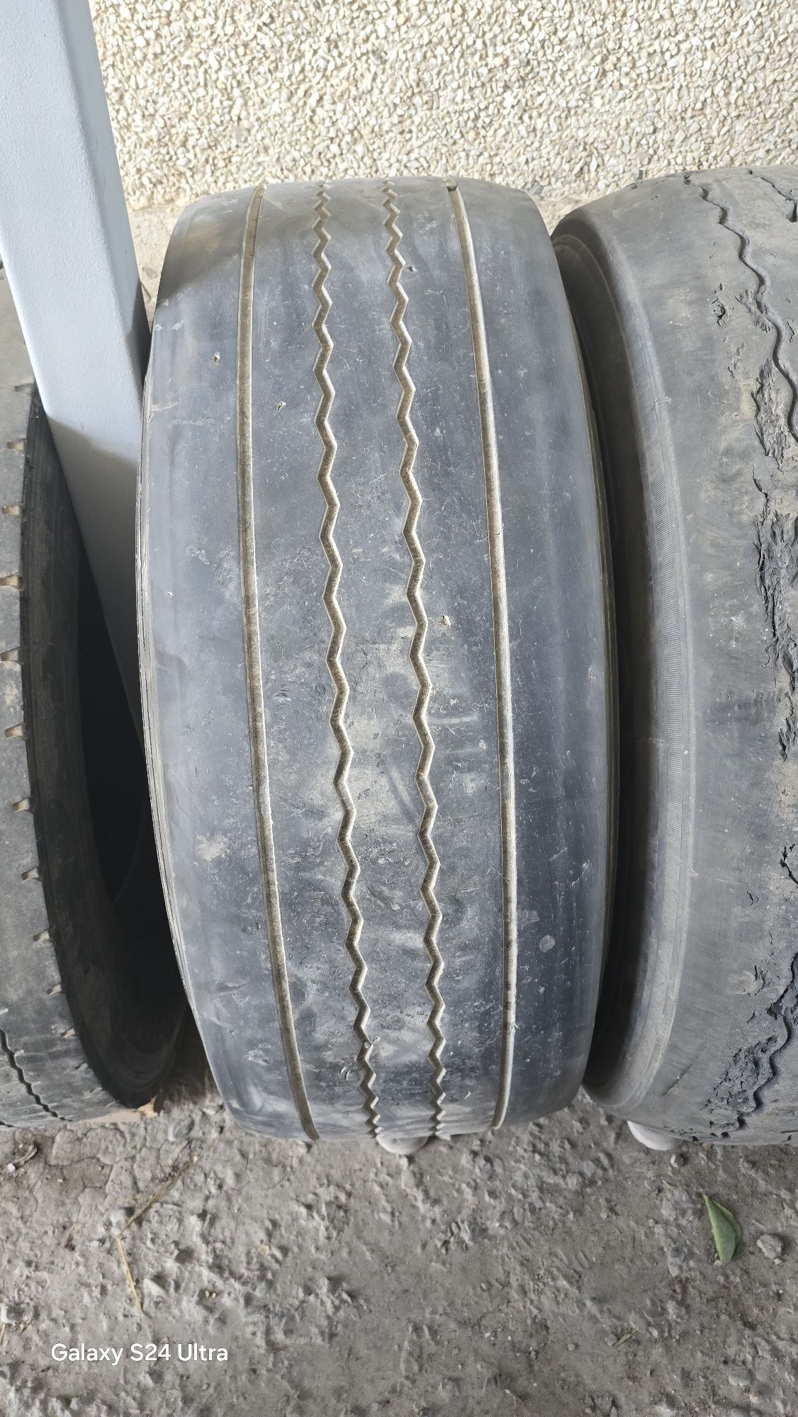 Прицепные шины 385.65.R22.5