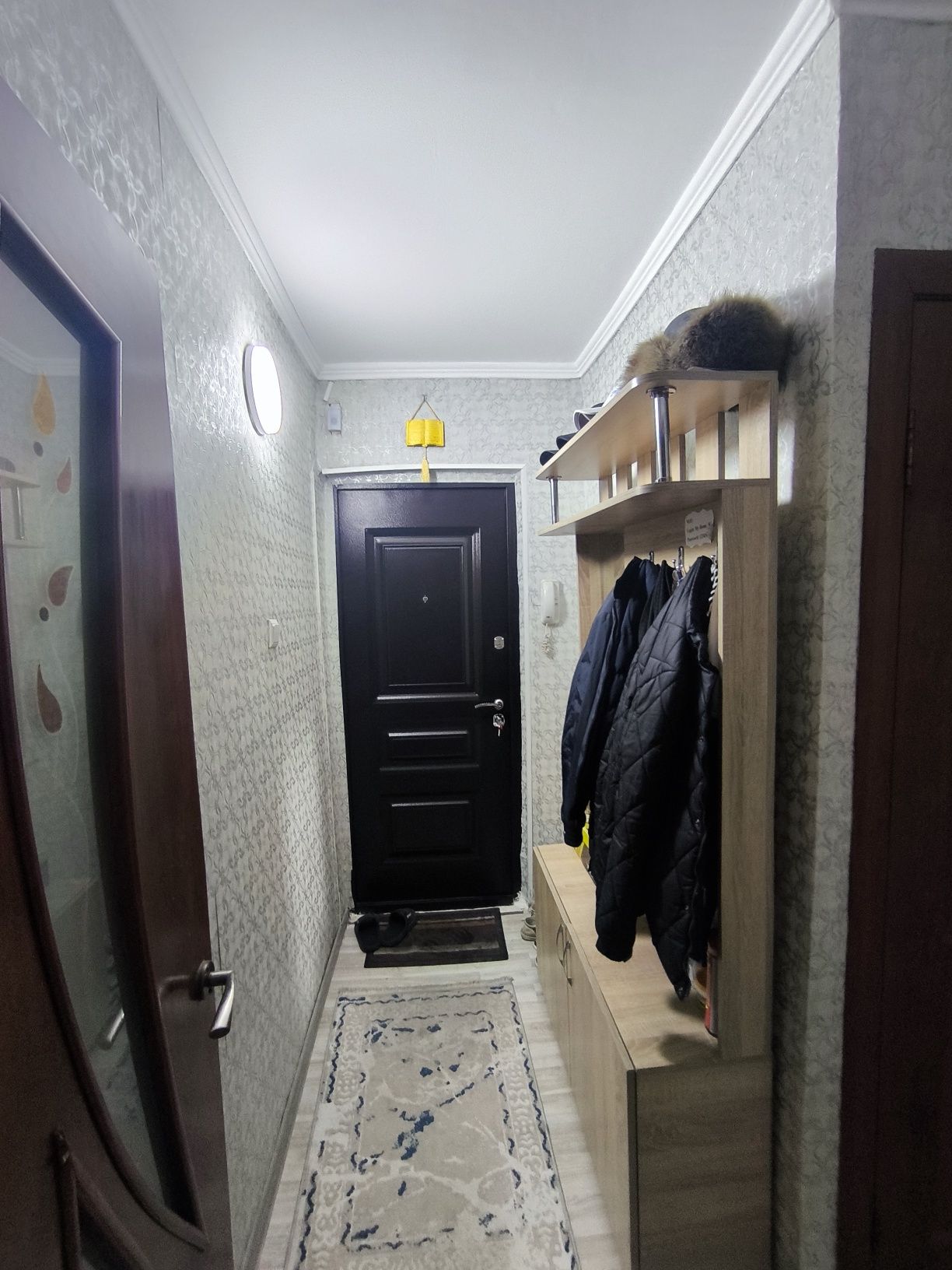 Продам 2-х комнатную квартиру мкн. Юбилейка