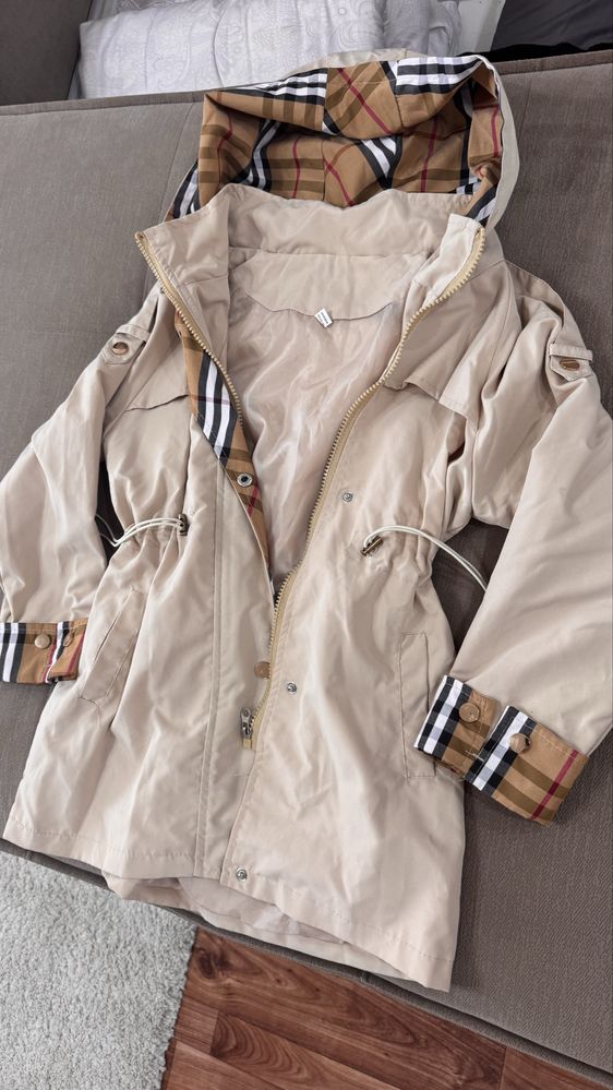 Плащи детские на 140 и 146см