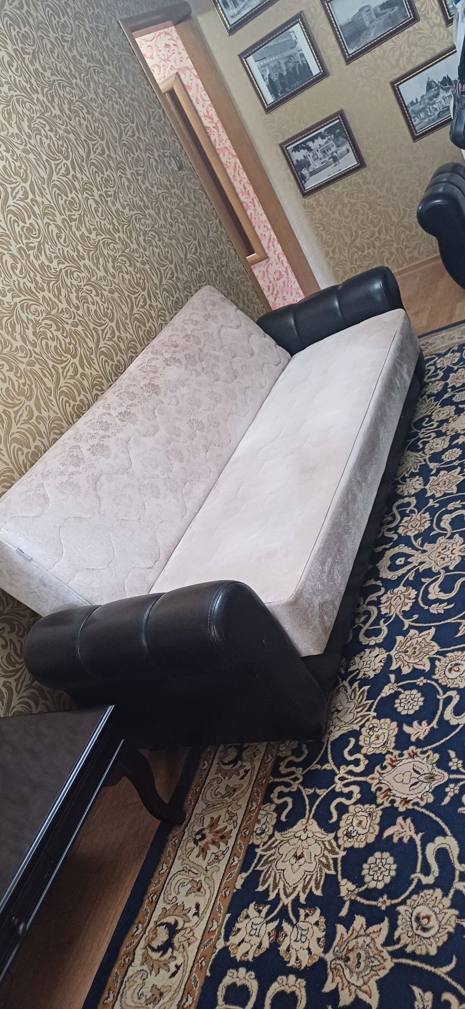 турецкие Embood    Диван и две кресла
