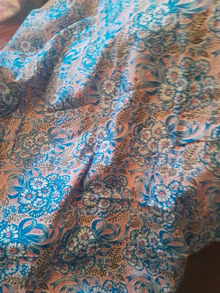 Продаются разные отрезы ткани
