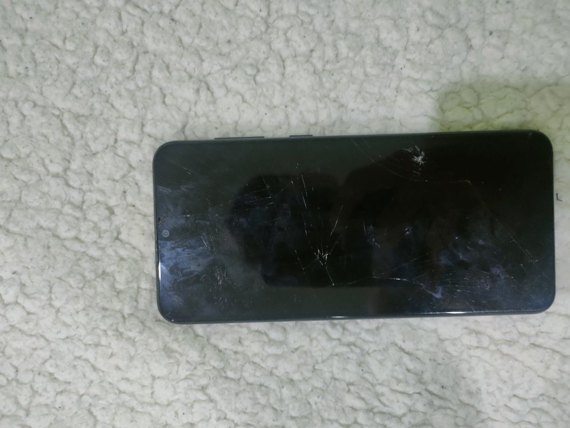 Продам Samsung a04