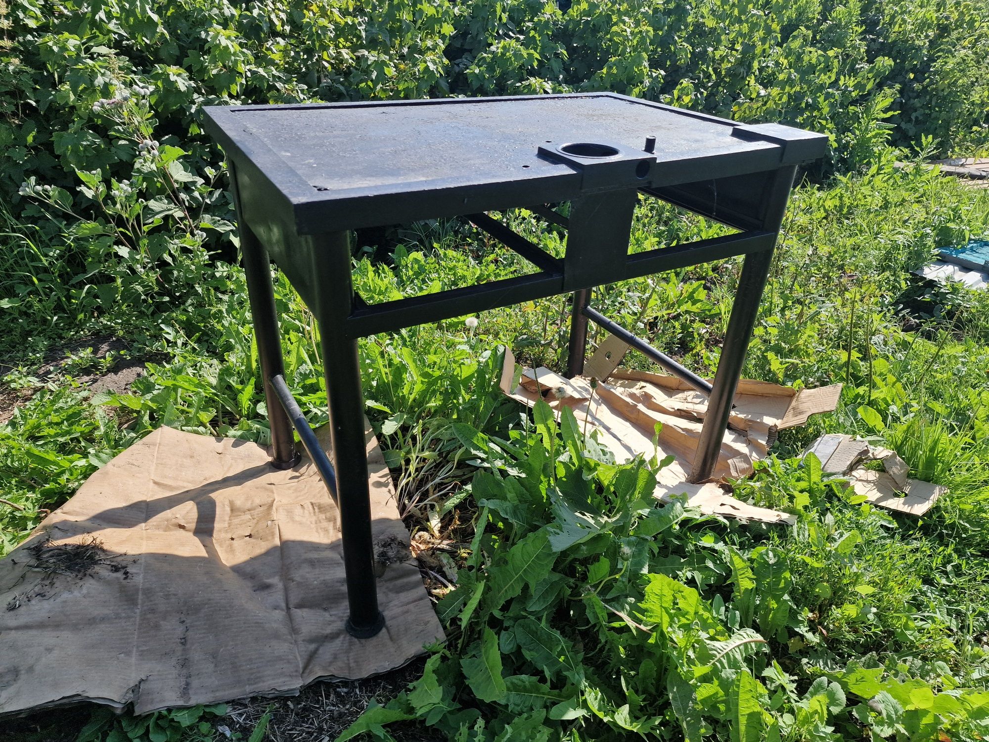 Продам стол (верстак).