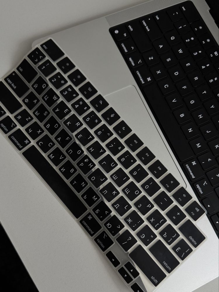 MakBook Pro Apple