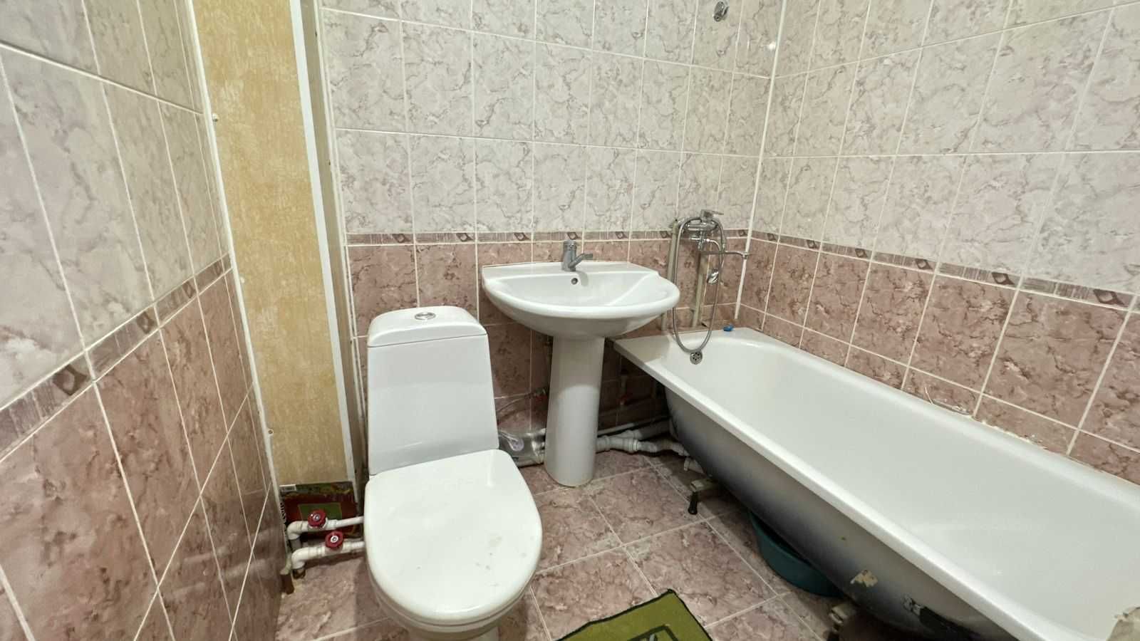 Продается 1 комн Квартира в Авангарде, 4 мкр. (около Вестерн Клиник)