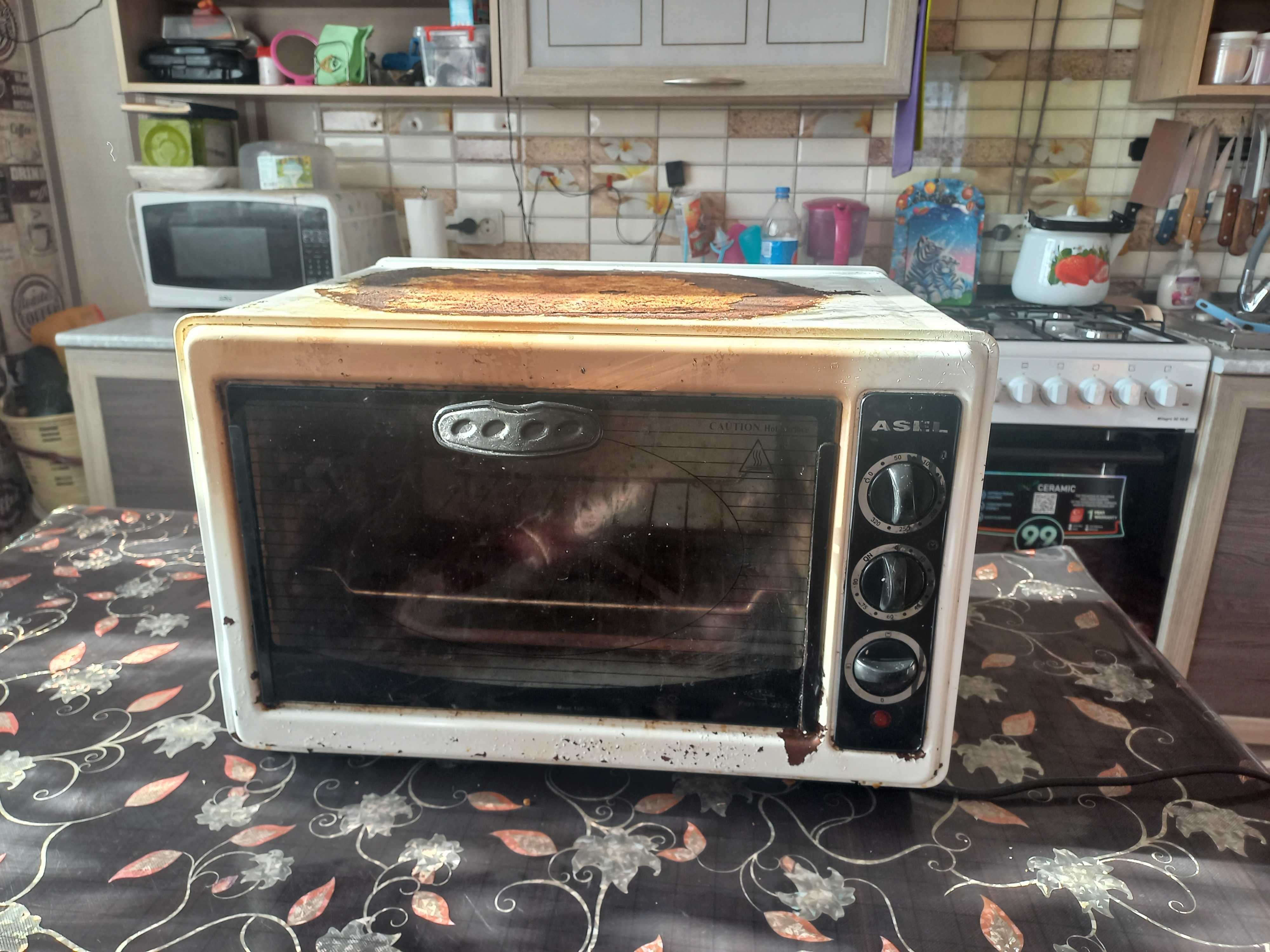Продам газовую плиту,духовку, горку стенку
