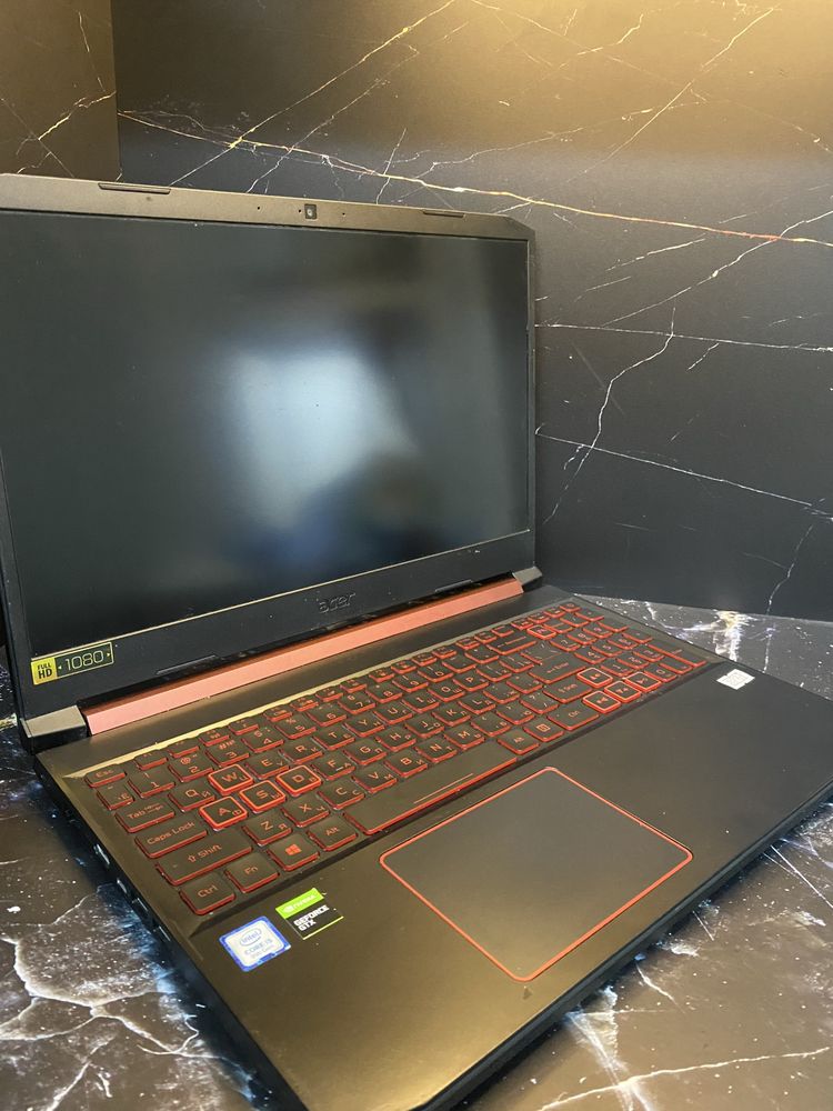 Ноутбук Acer Nitro i5-9