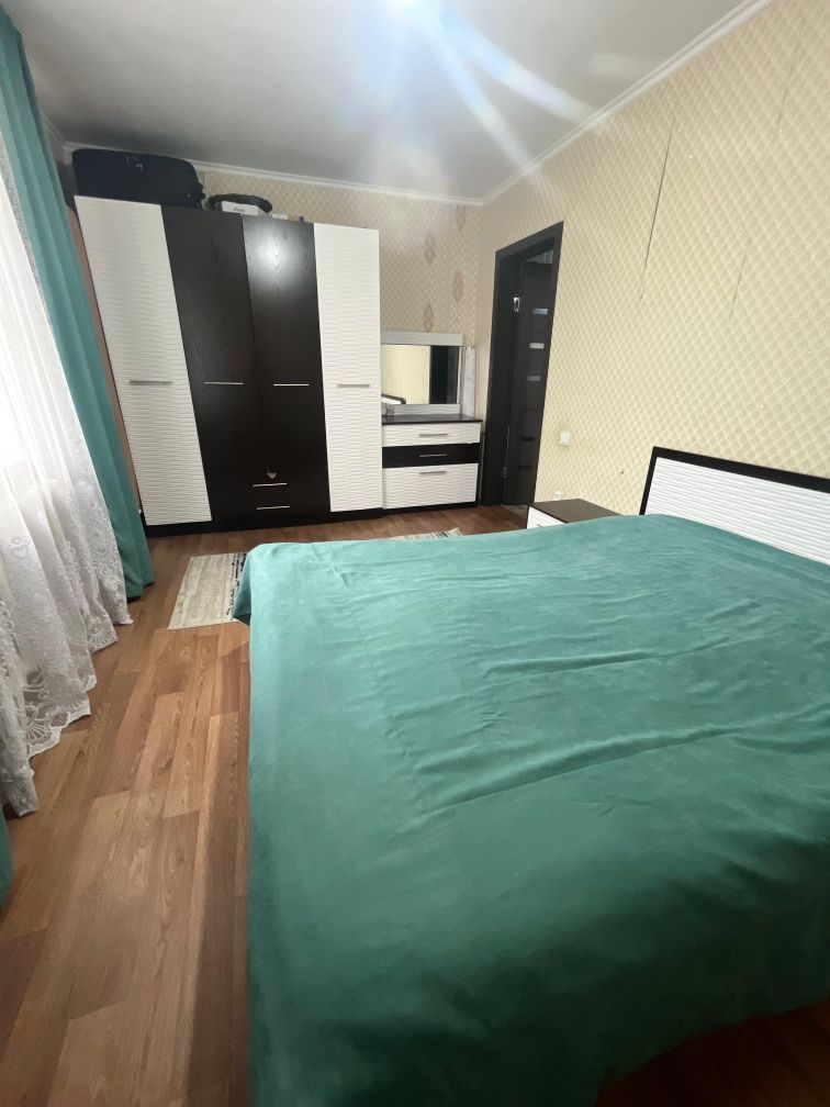 Продается 4х.ком.дом с мебелью и бытовой техникой , с санузлом .86 м²