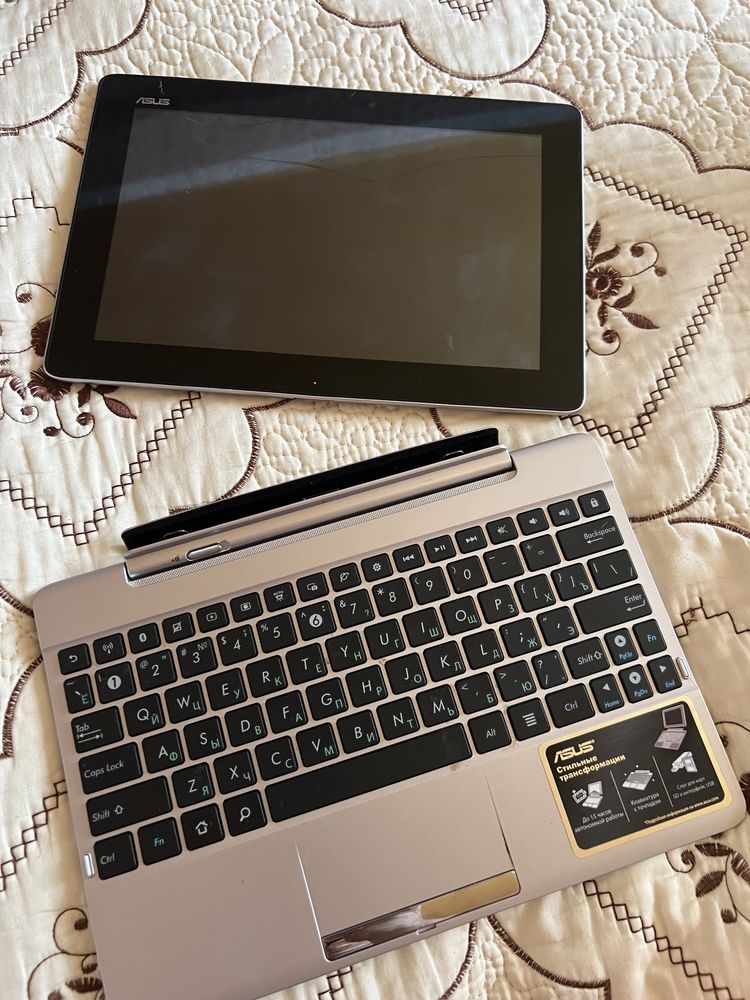 Планшет - мини ноутбук ASUS VivoTab RT
