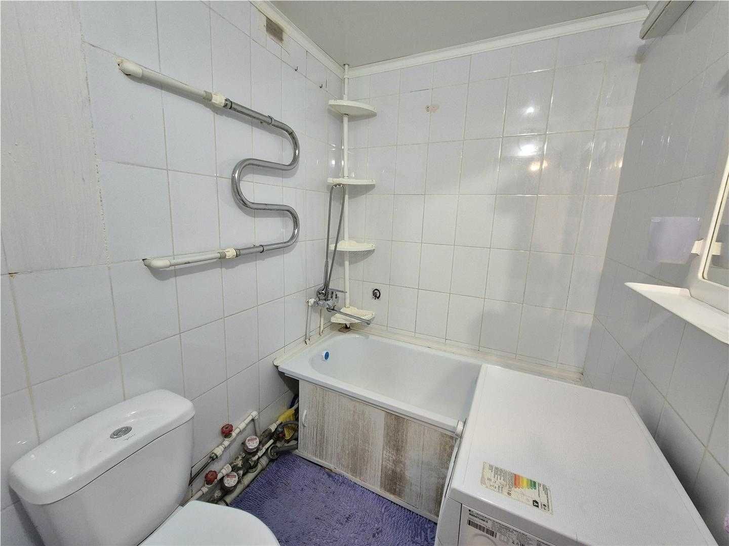 Продам  1-комнатную квартиру возле Цона
на 3/4 эт