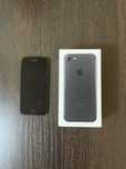 Продам iPhone 7.