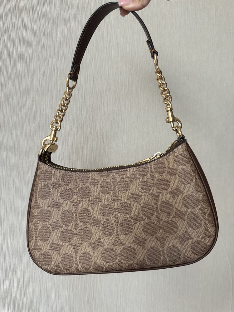 Продам оригинальную сумку Coach Teri Shoulder Bag In Signature Canvas