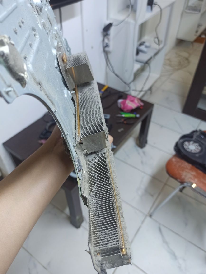 Ремонт Чистка Приставки пс5 и пс4 плейстейшн playstation 
РВ п