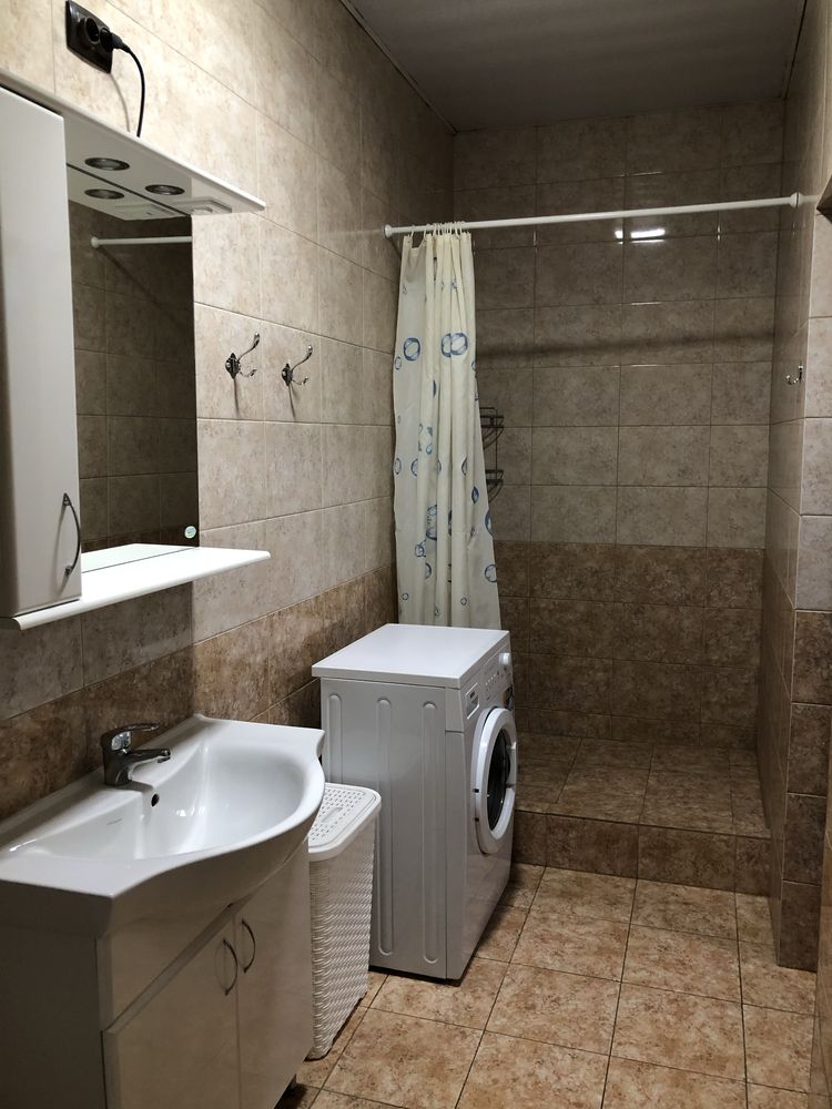 Сдам квартиру в частном,новом,сейсмостойком,благоустроенном коттедже