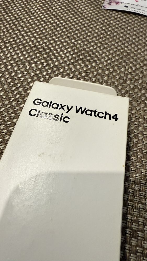 Смарт-часы Samsung Galaxy Watch 4 Classic SM-R880 42 мм серебристый