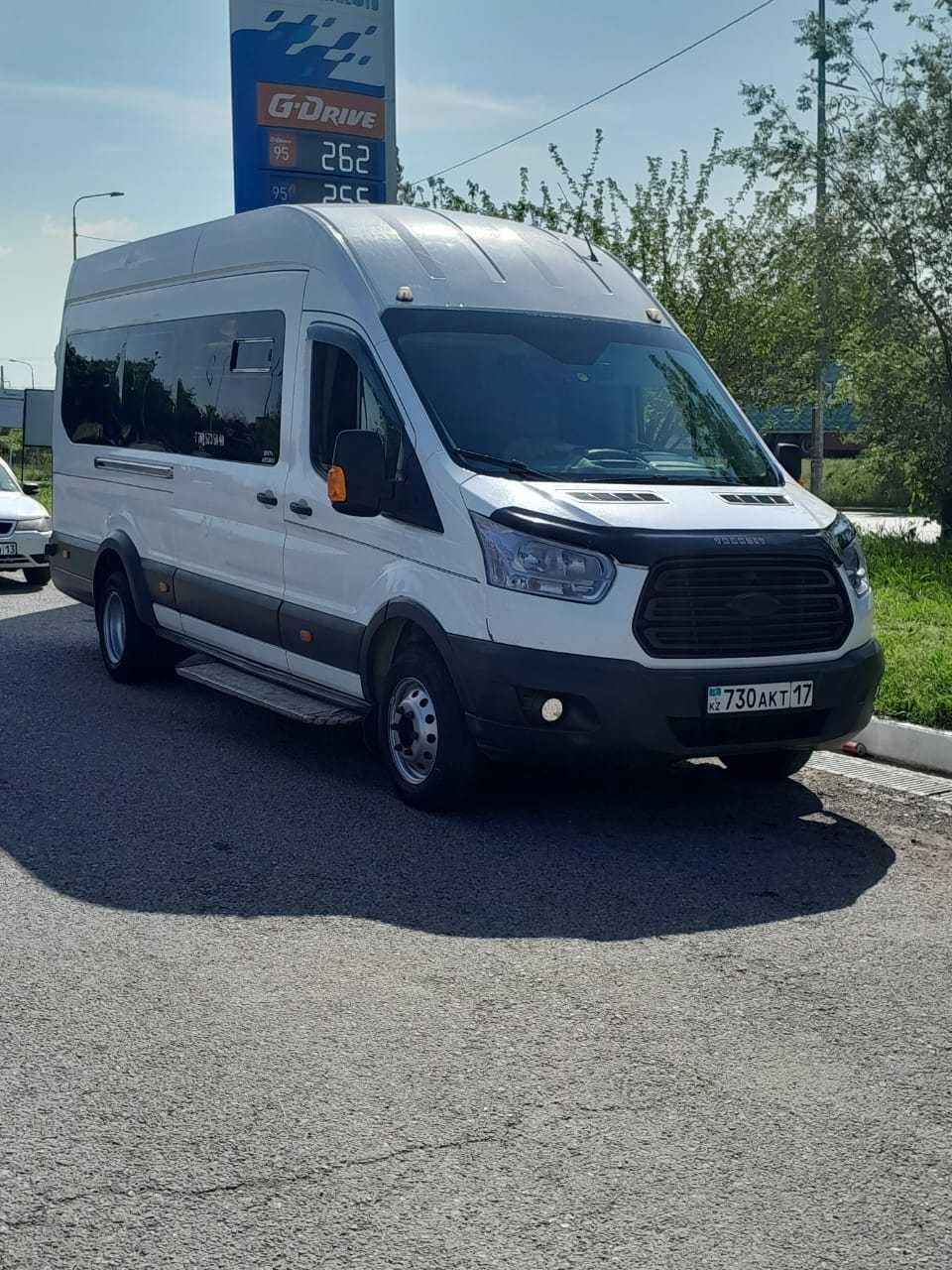 Пассажирские перевозки, аренда микроавтобуса Ford Спринтер