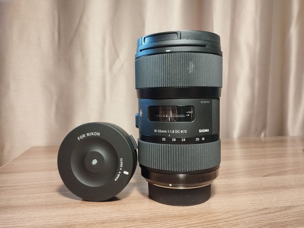 Комплект Sigma 18-35mm, Nikkor 50mm и адаптер Fringer