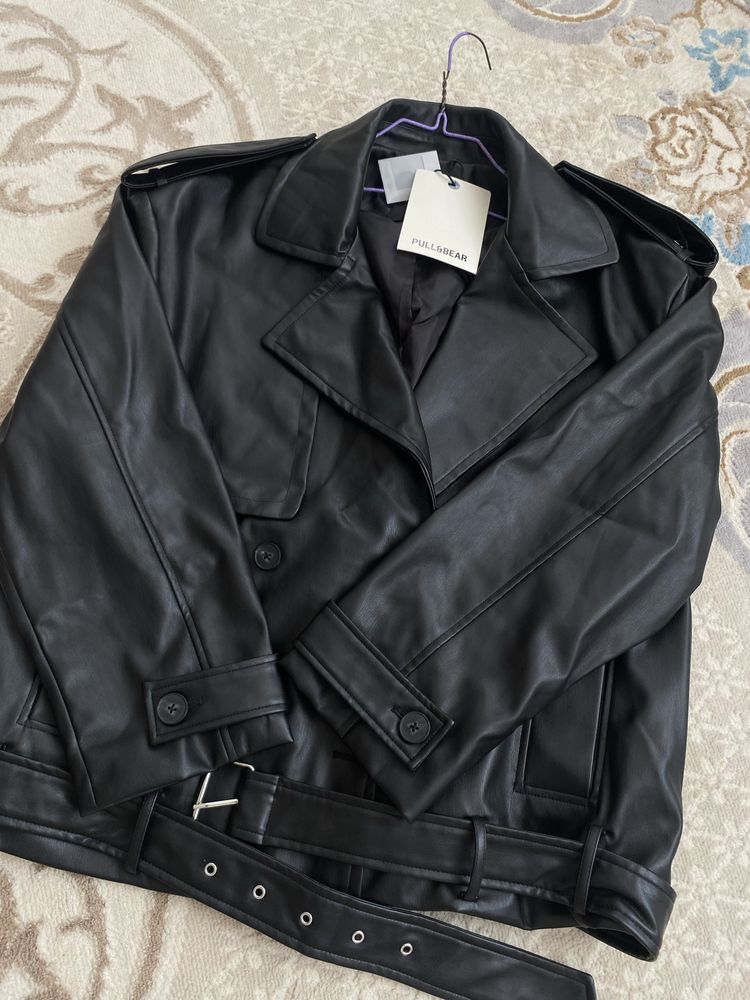 Оверсайз куртка Pull and Bear XL