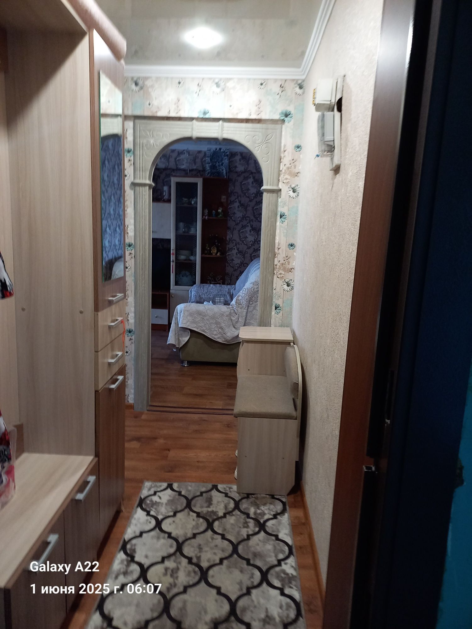 Продаётся 2х комнатная квартира
