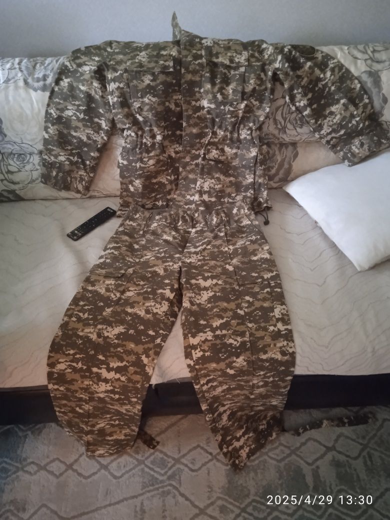Продам камуфляжную форму