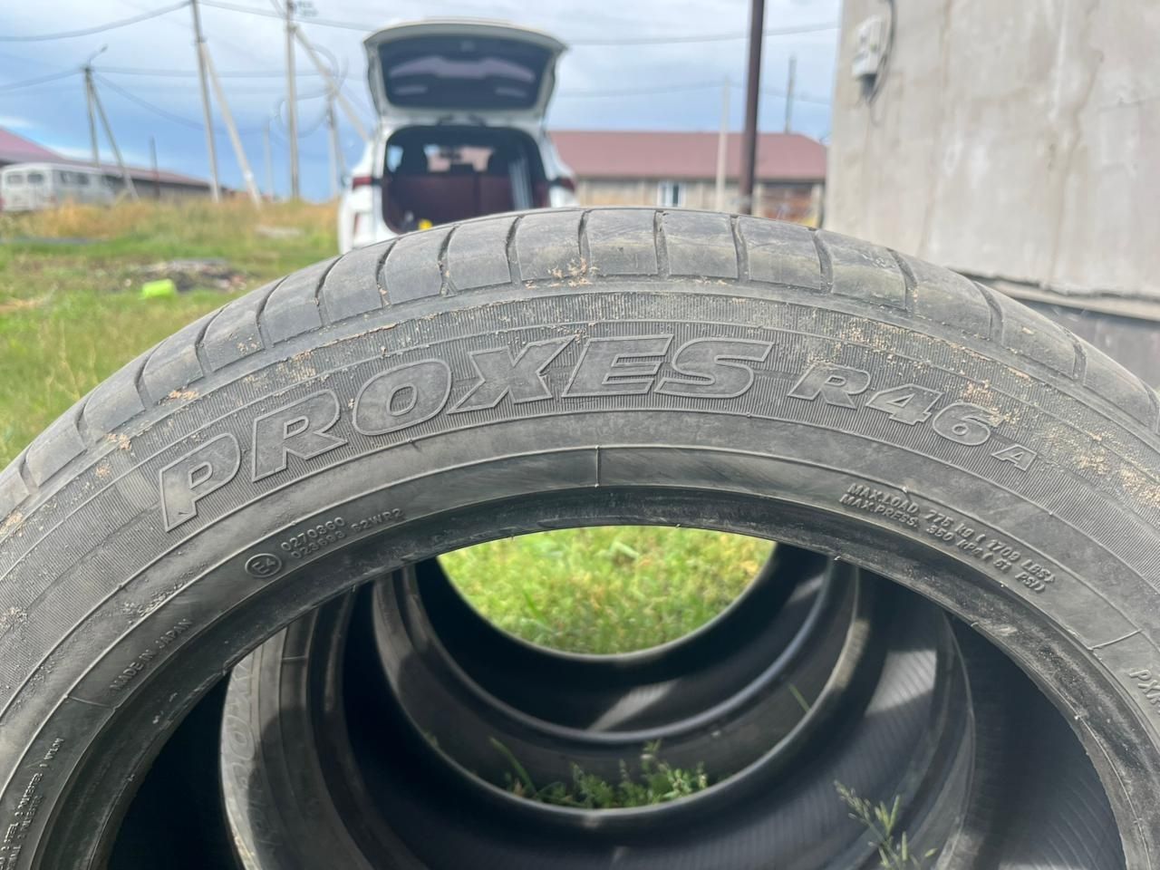 Продам летнюю резину