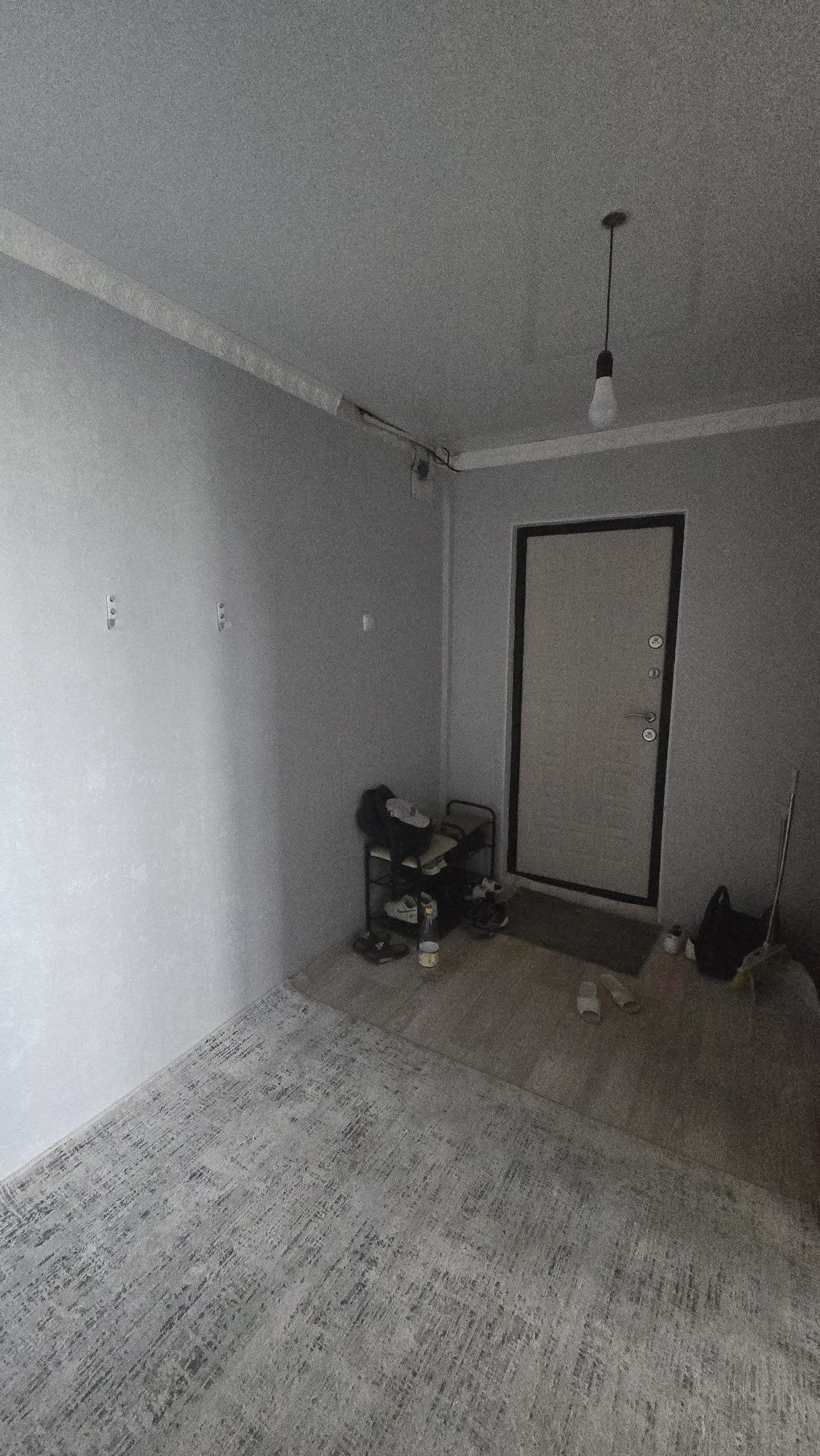 Продам квартиру 2-х комнатную Дружба 14/3 этаж