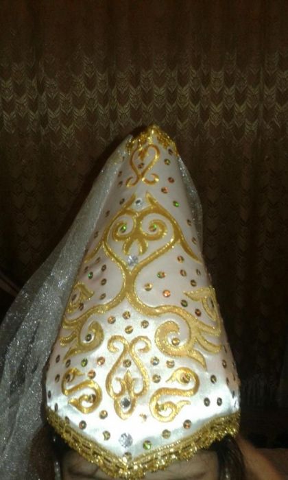 Продам шикарное казахское свадебное платье