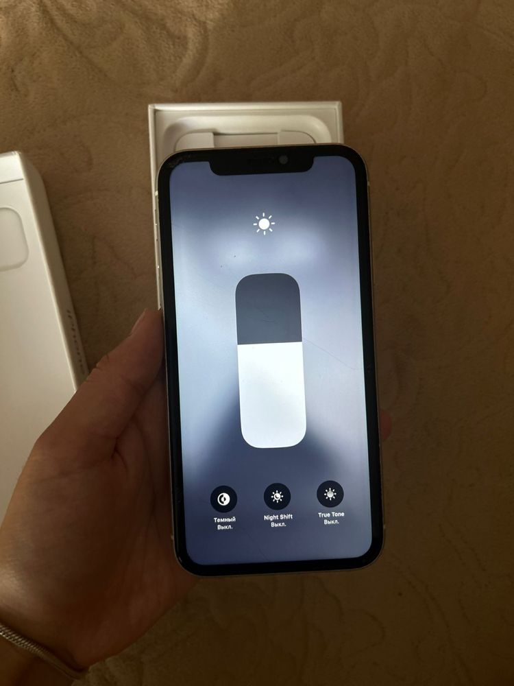 Iphone 11 64 гб хорошее состояние