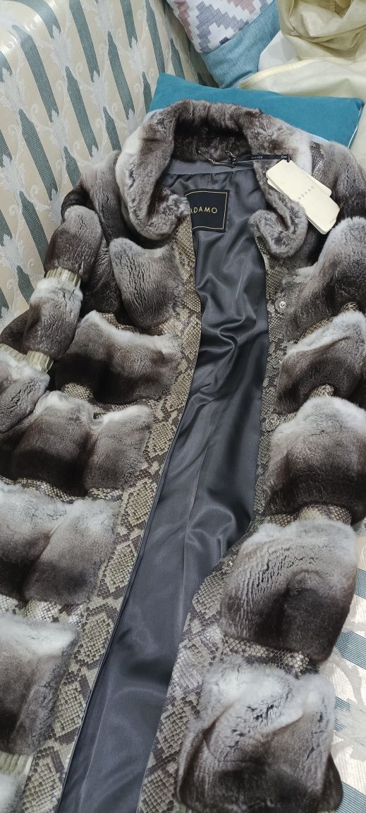 Продам шубу новую