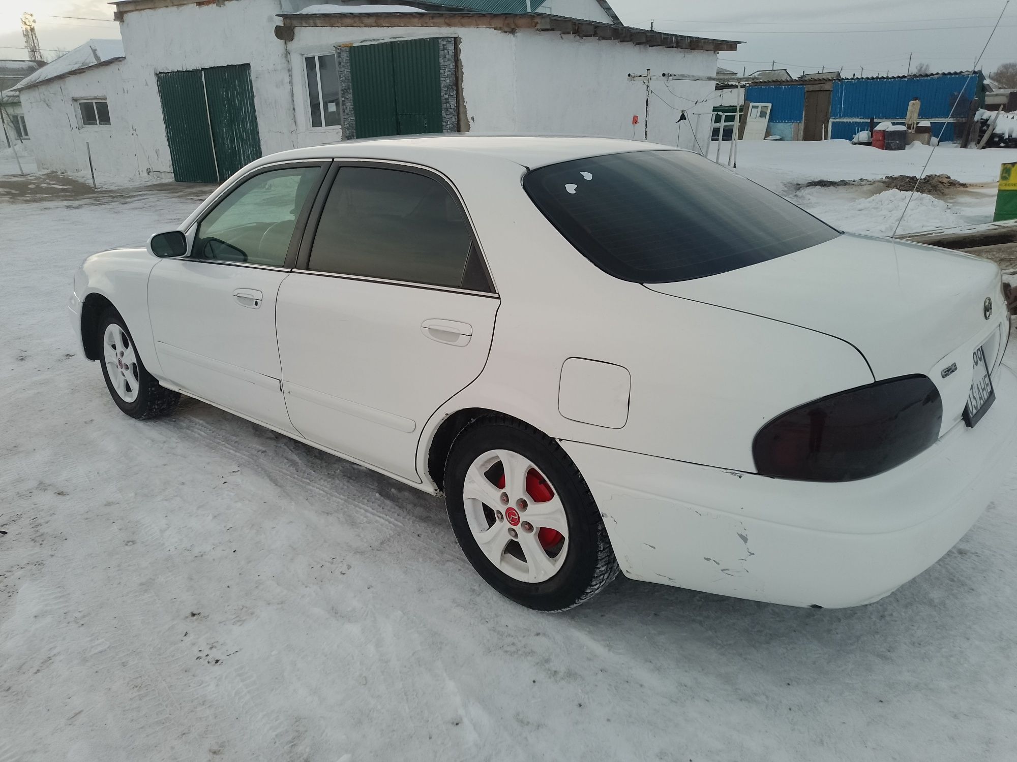 Продам Мазду американец 626