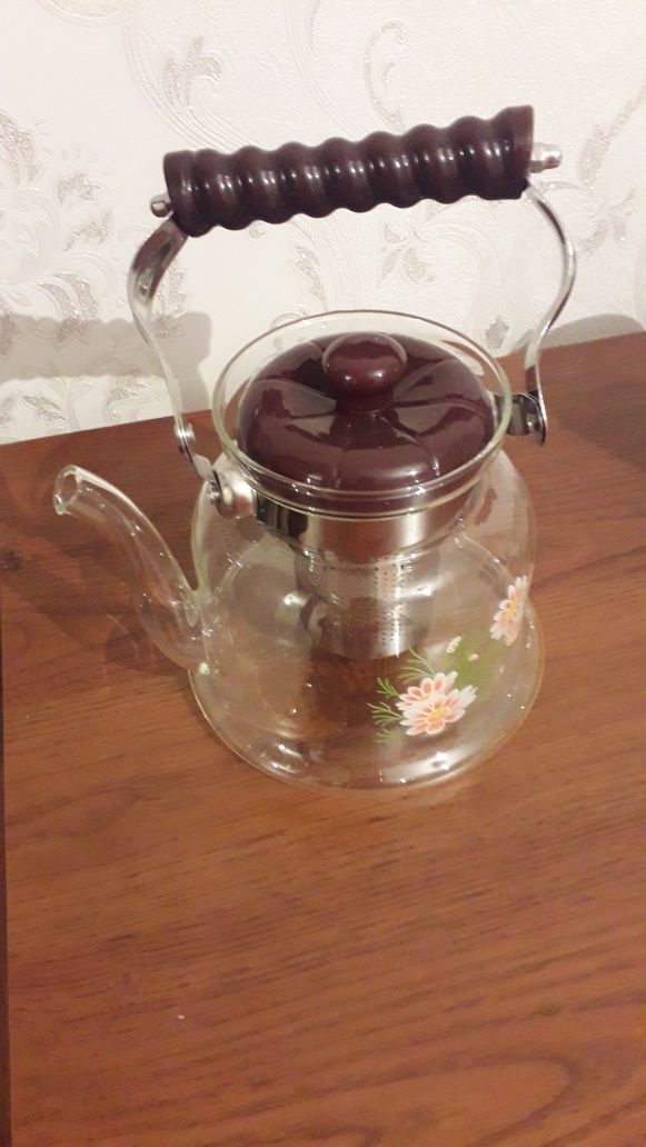 Продам чайник  заварочный