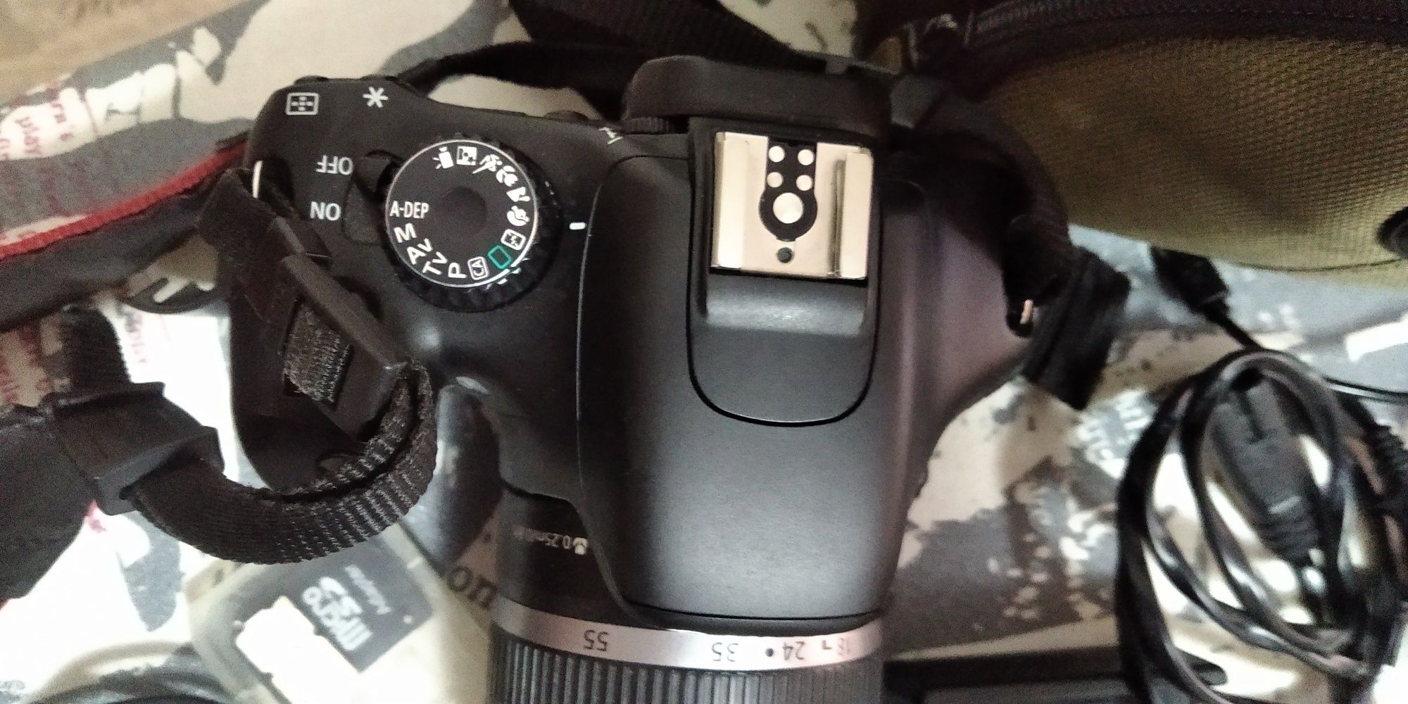 Продам зеркальный фотоаппарат EOS 550D