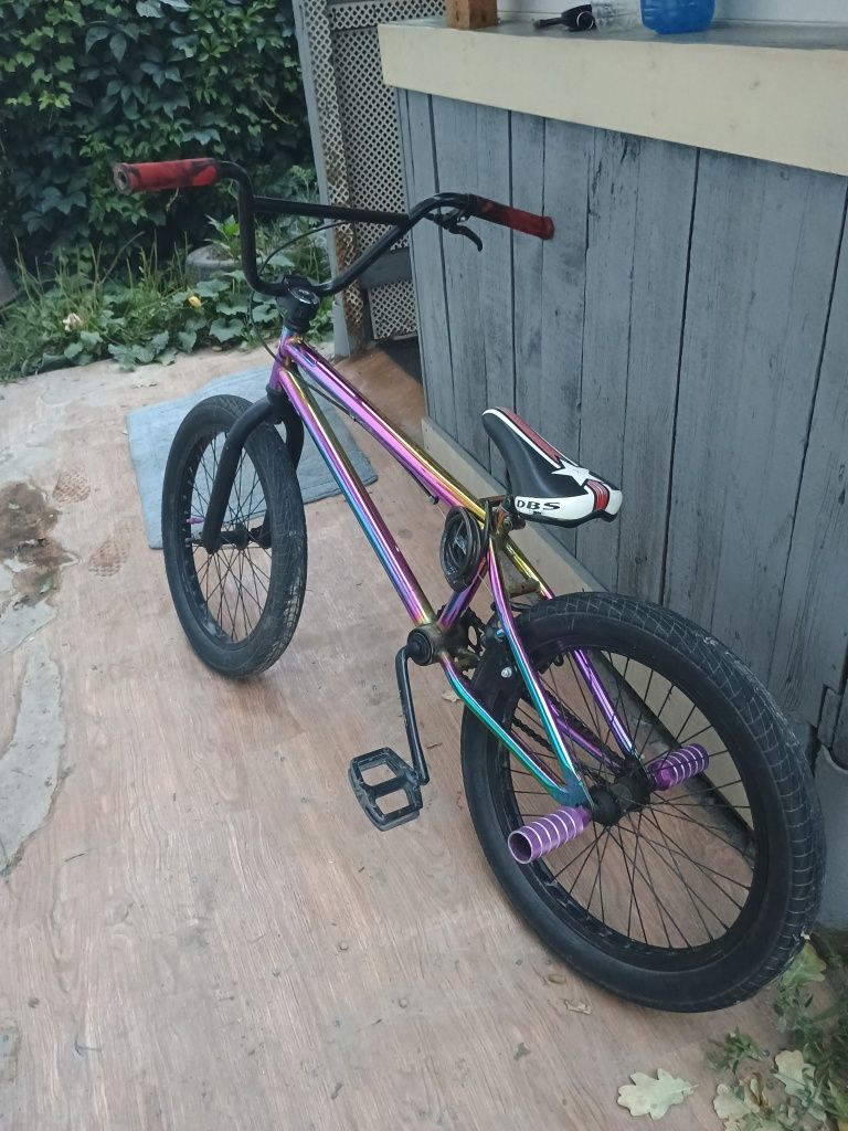 Велосипед BMX трюковый, в хорошем состоянии