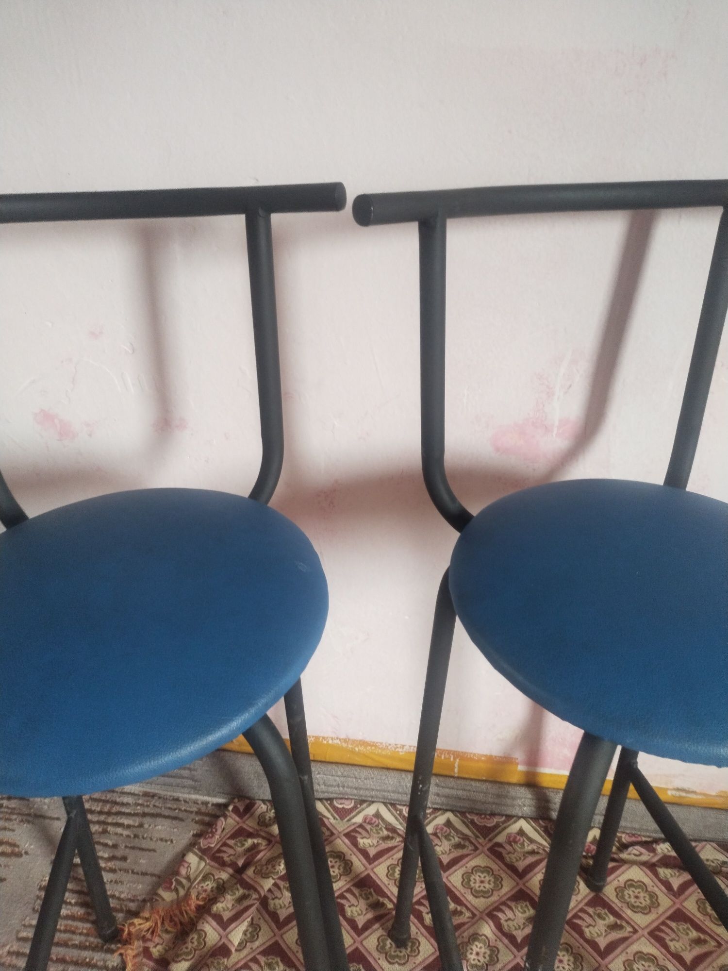 Бар стол сатылады