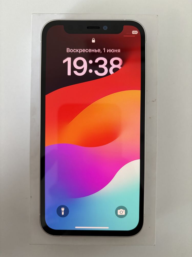 Продам Айфон 12 мини