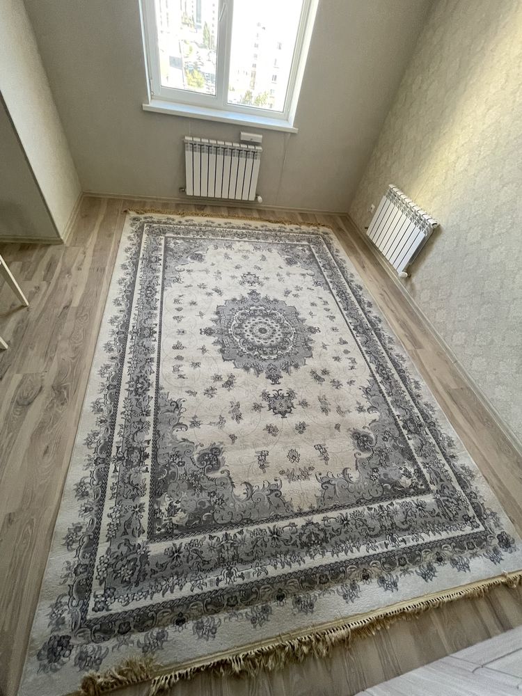 Ковер, очень плотный