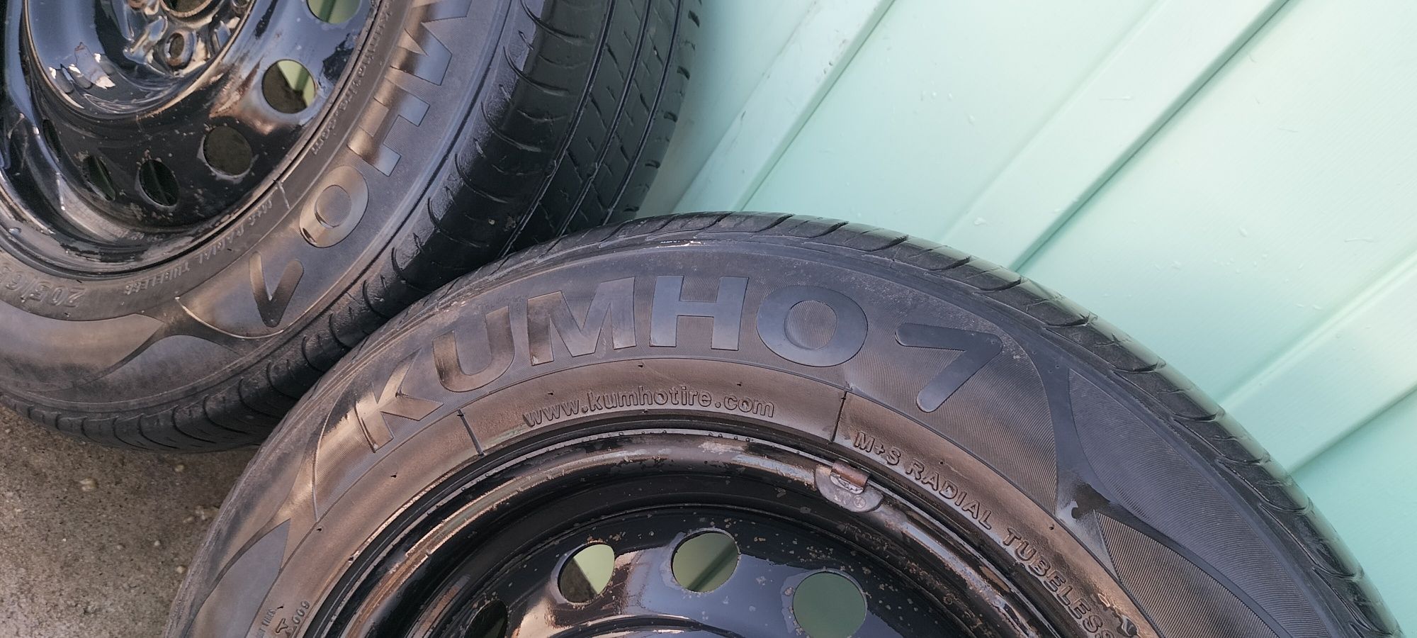 Продам летнюю резину